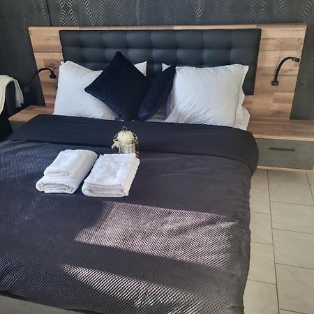 Akwaba Chez Ouli Hotel Levens Екстериор снимка